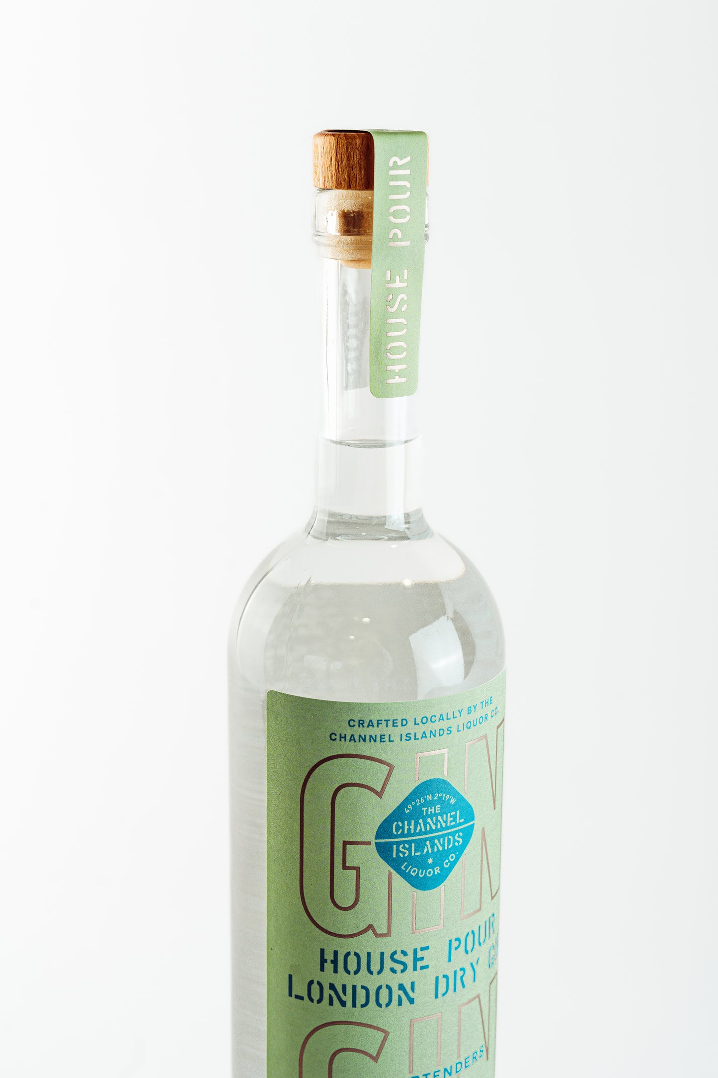House Pour Gin